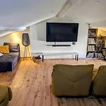 Avec Piscine Chauffee, Et Paillote Ideale Pour 12 Pers Proche De La Holiday home Lussant