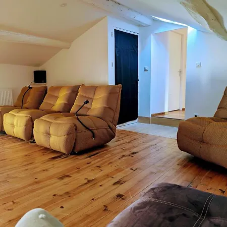270 M2 Piscine Chauffee Salle De Cinema 12 Pers Proche Casa de Férias Lussant
