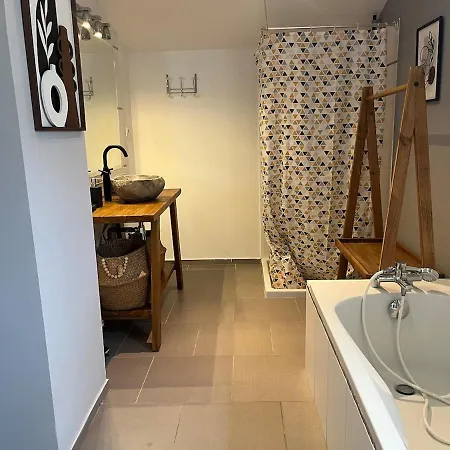 Dom wakacyjny Proche 12 Pers Lussant