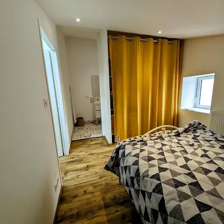 Proche 12 Pers * Lussant