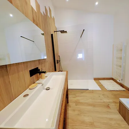 Proche 12 Pers Dom wakacyjny *