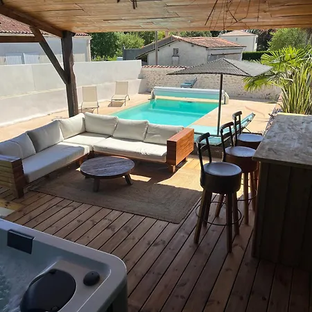 270 M2 Piscine Chauffee Salle De Cinema 12 Pers Proche *